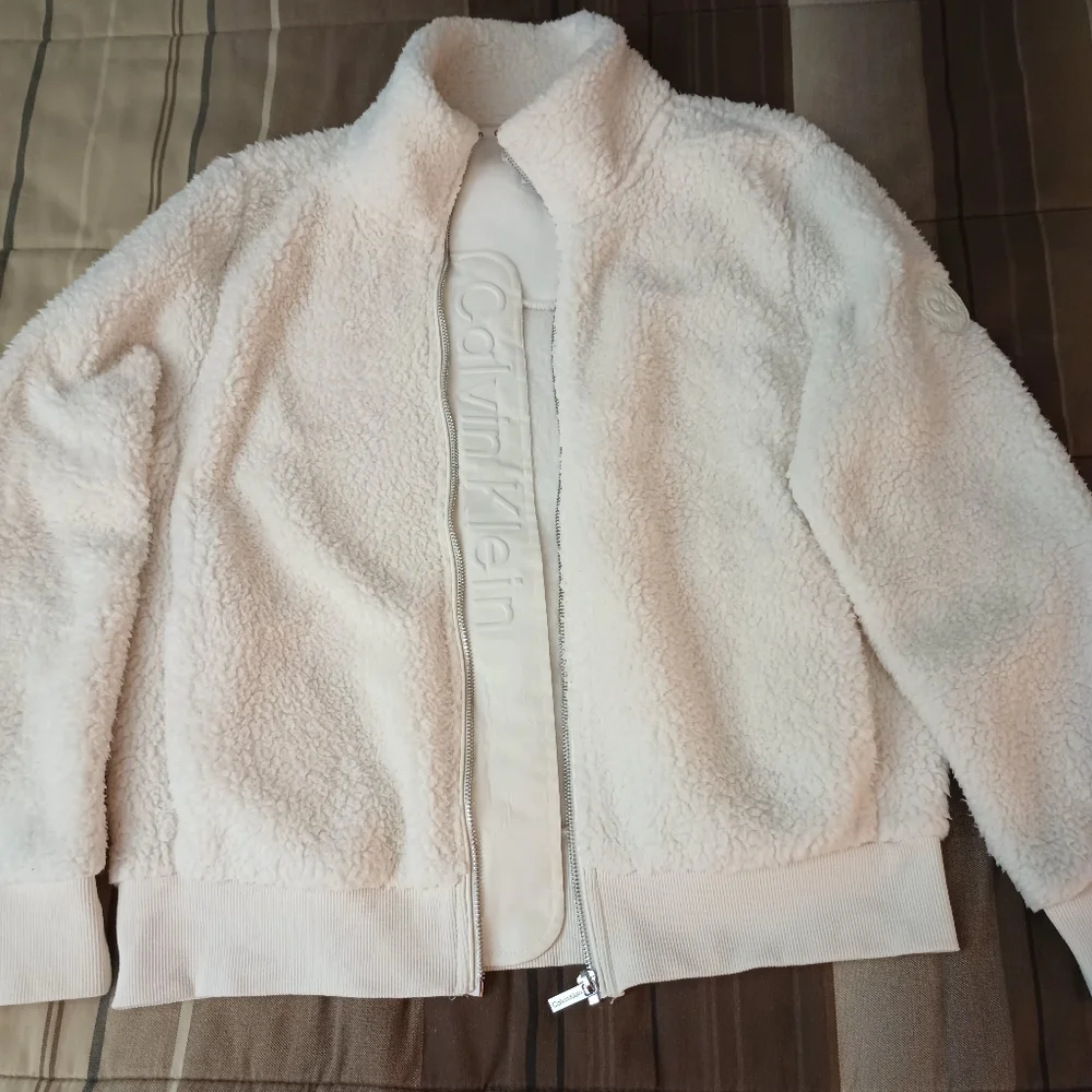 Calvin Klein Cream Teddy Fleece‎ Jacket M